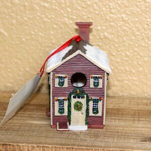 Colonial Williamsburg Birdhouse Ornament The Nicolson Shop for the Year 2000